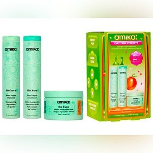 Amika Play Your Strength Routine Set